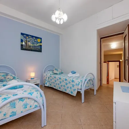 Apartment Casa Camilla Calice Ligure